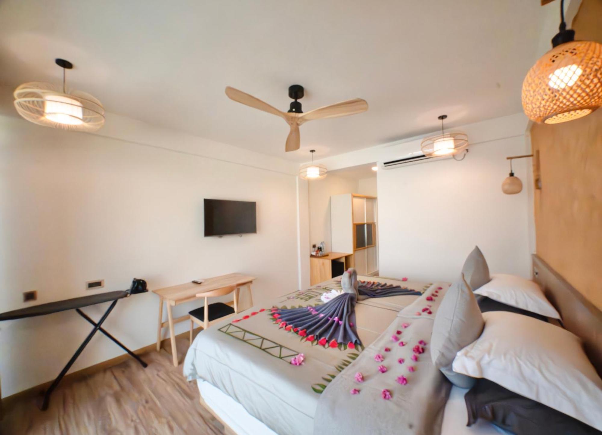 Ahola Thoddoo, Maldives Hotel Exterior photo